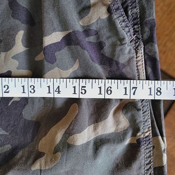 AE Camo Green Flex Khaki Jogger - Picture 13 of 16
